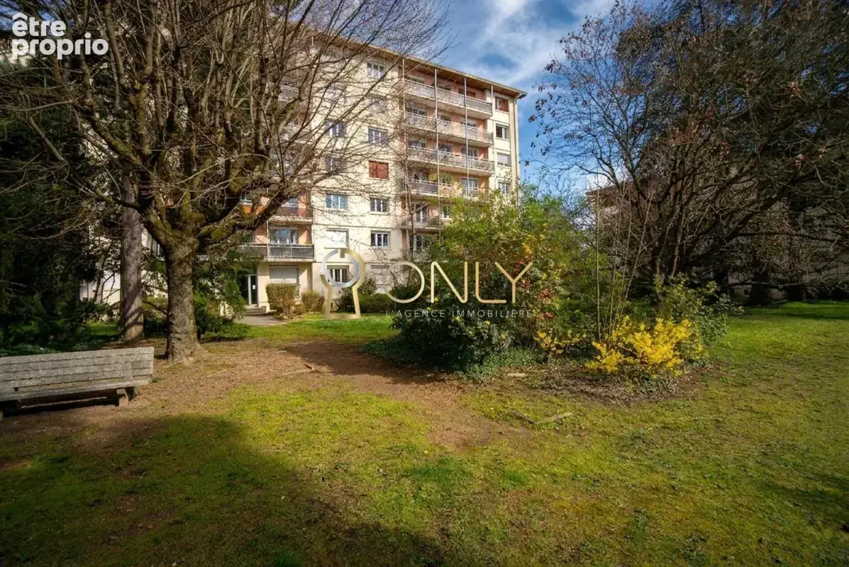 Appartement à VILLEFRANCHE-SUR-SAONE