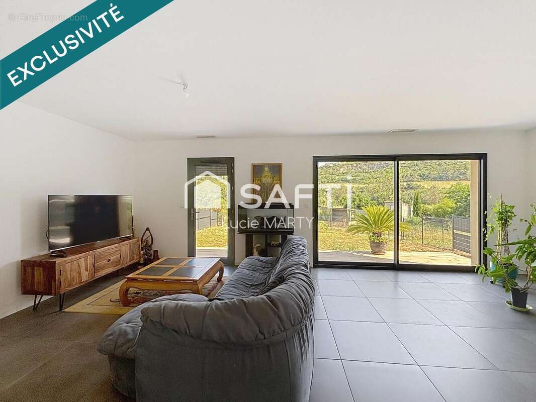 Photo 2 - Maison à CAZEDARNES