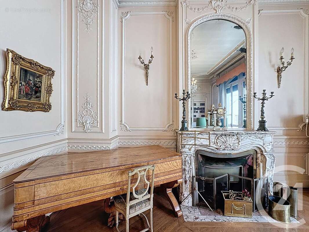 Appartement à LYON-7E