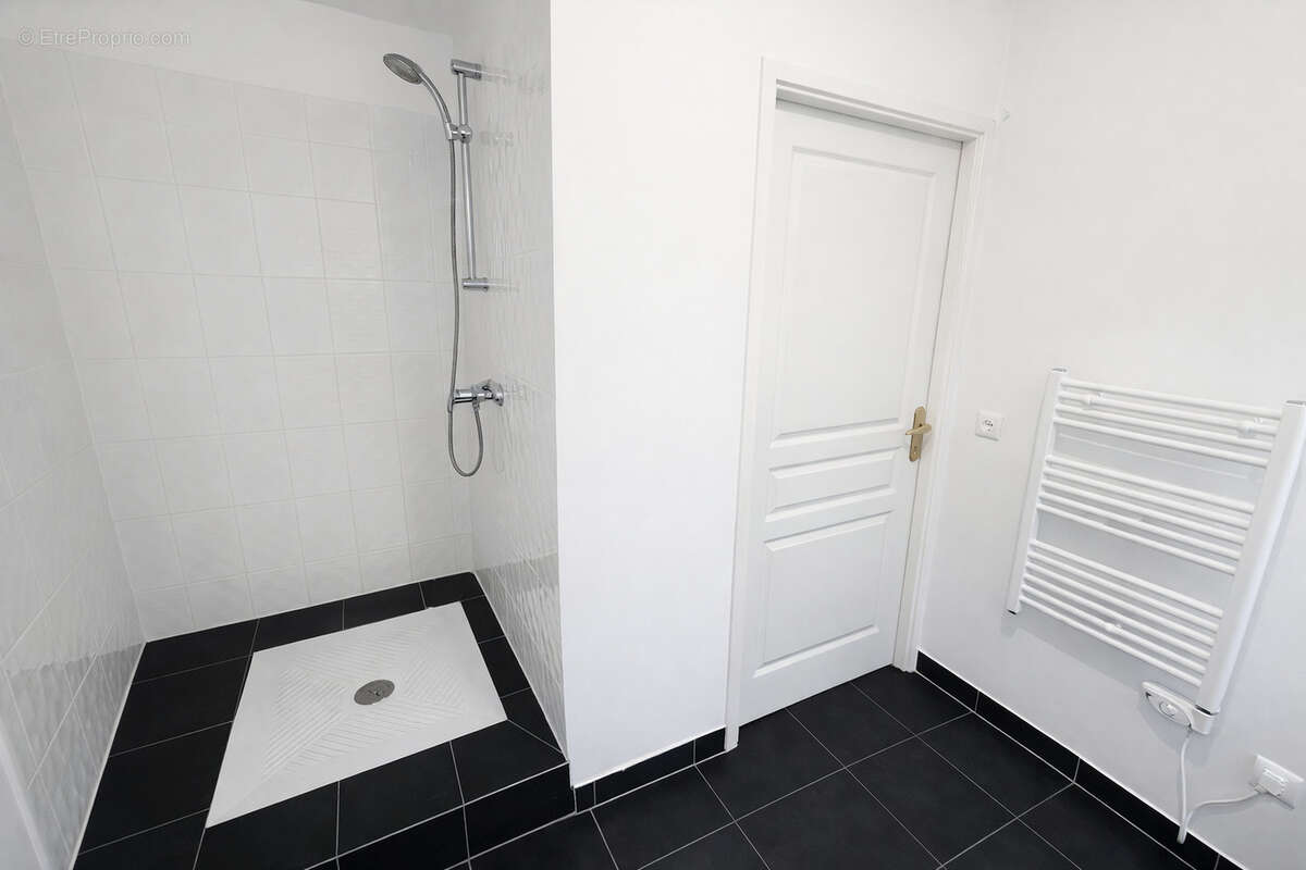 Appartement à PERSAN