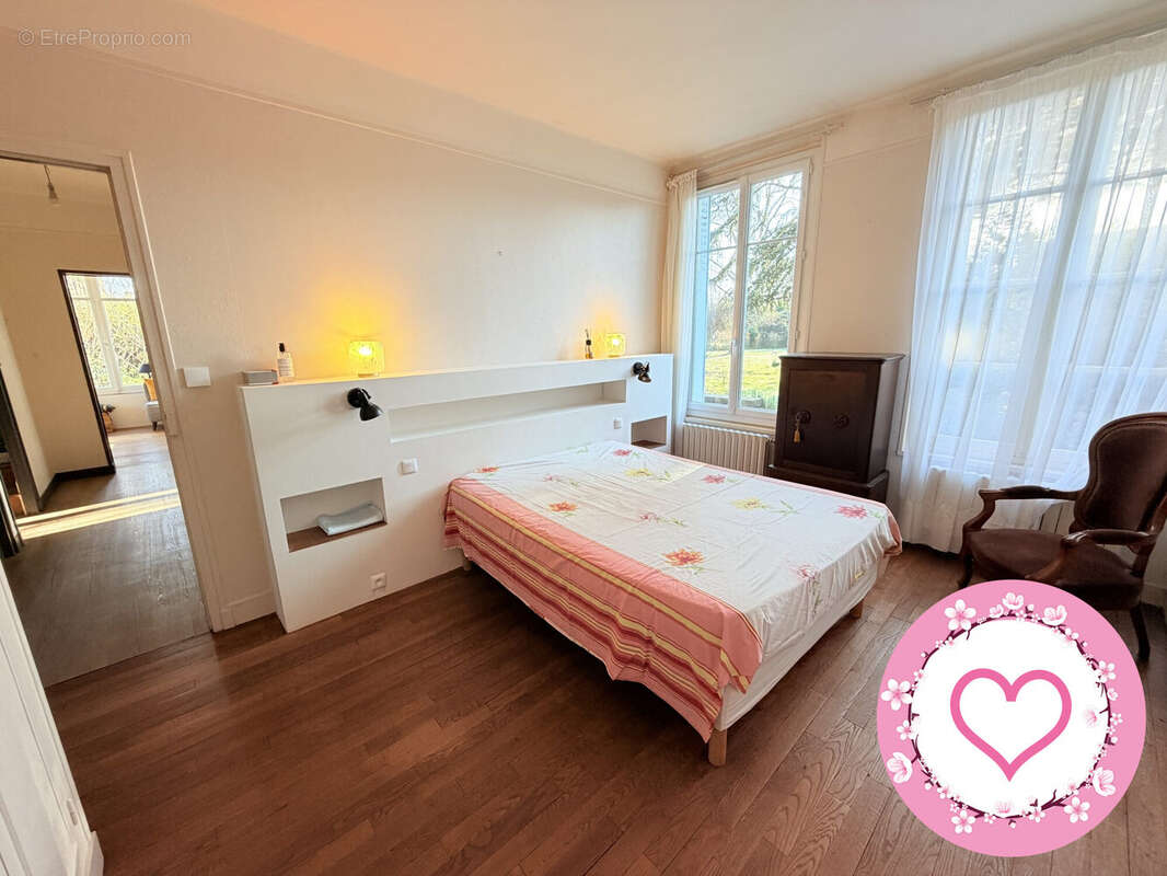 Maison à SULLY-SUR-LOIRE