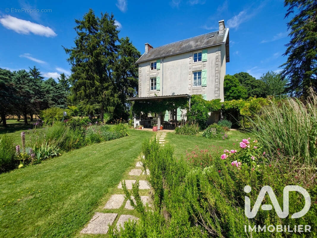 Photo 4 - Maison à PAIZAY-LE-SEC