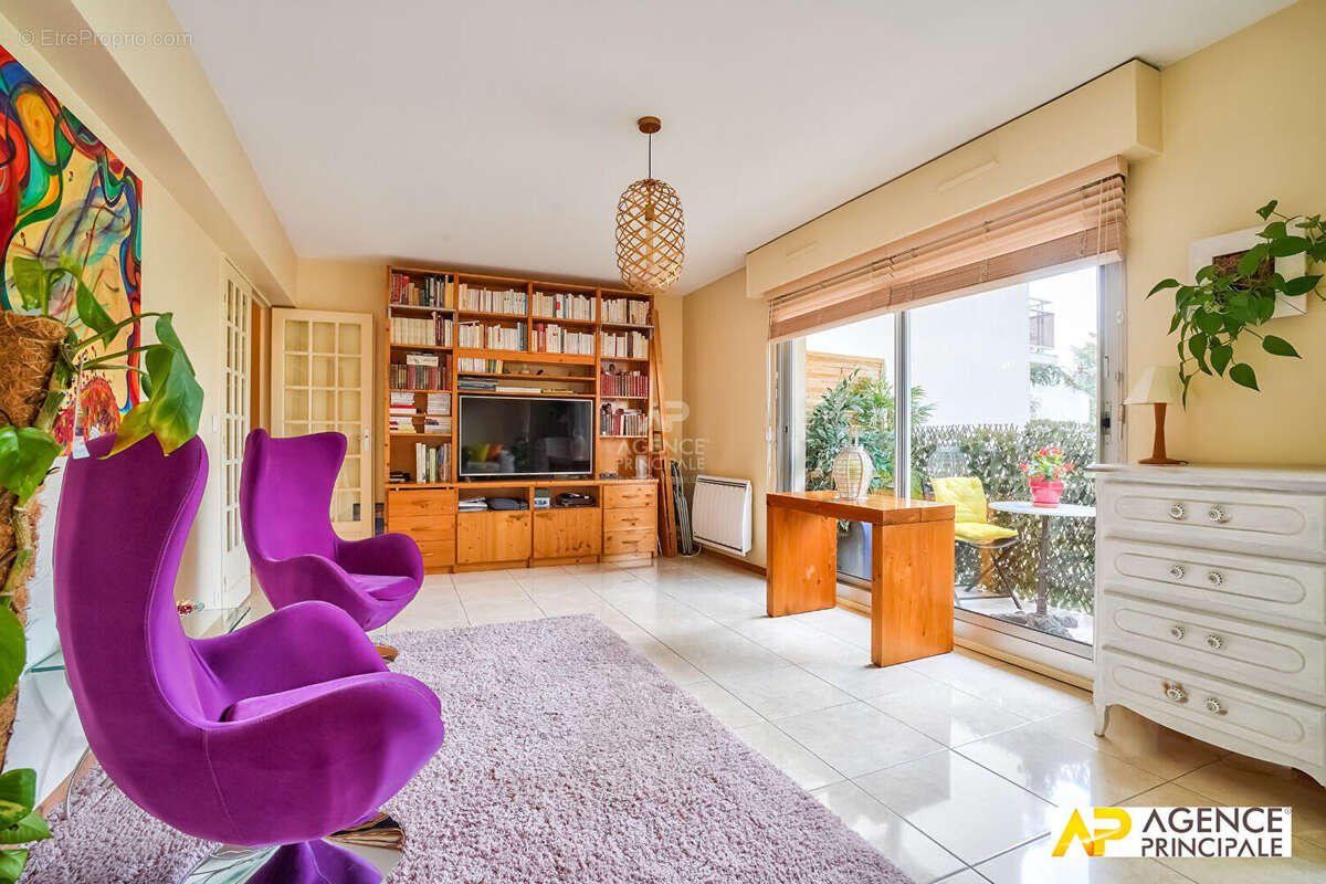 Appartement à MAISONS-LAFFITTE