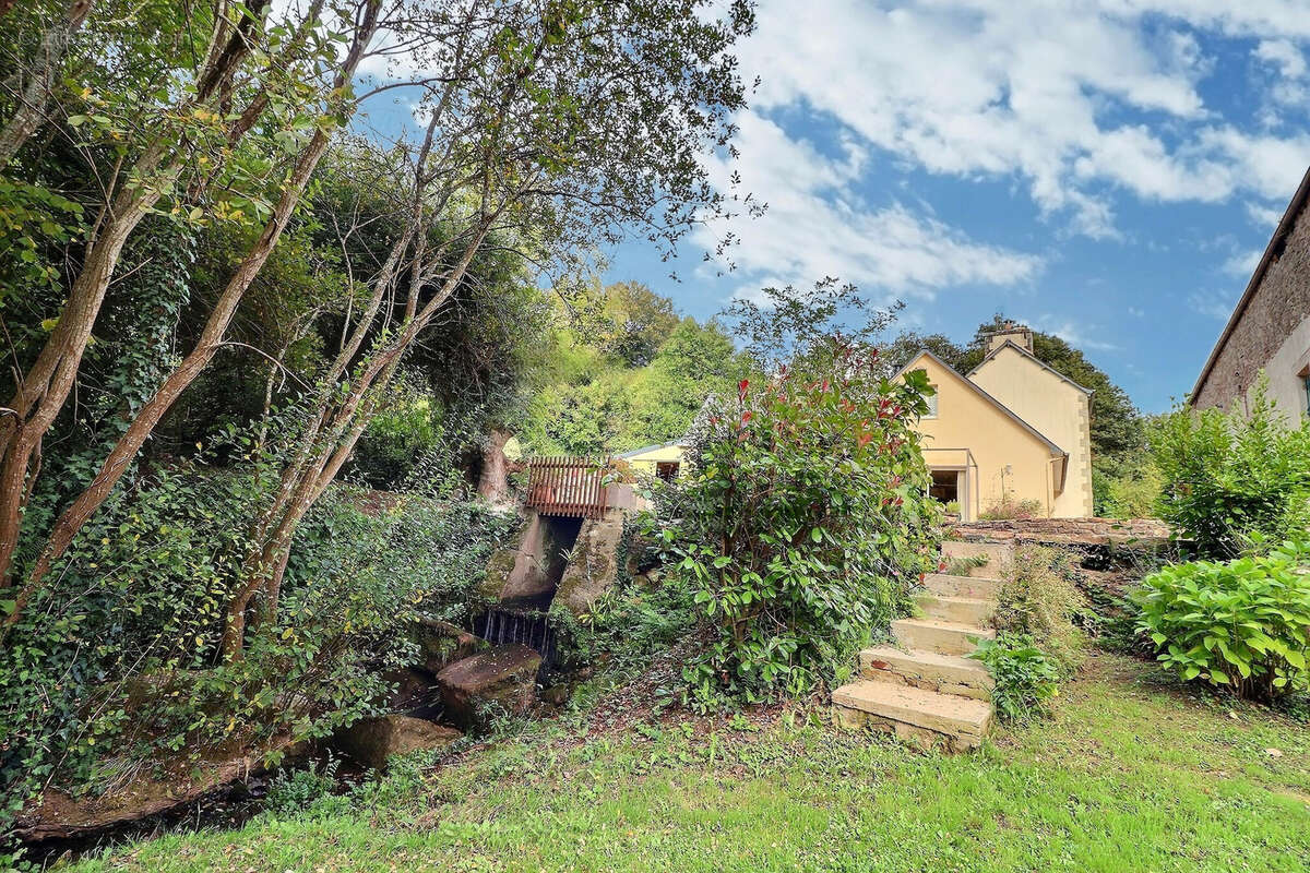 Maison à LANDIVISIAU