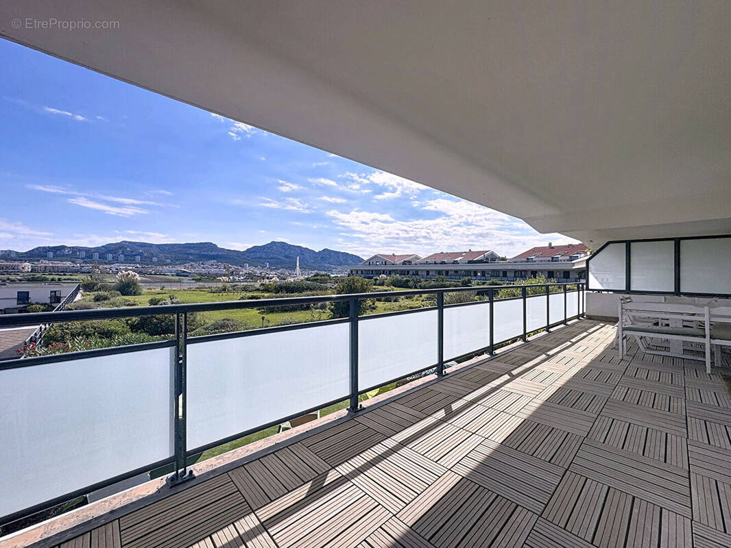 Appartement à MARSEILLE-8E