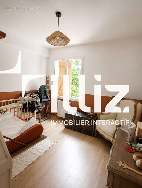 Maison 3 logements • 197 m2 • Revenus ou habitat - photo 8