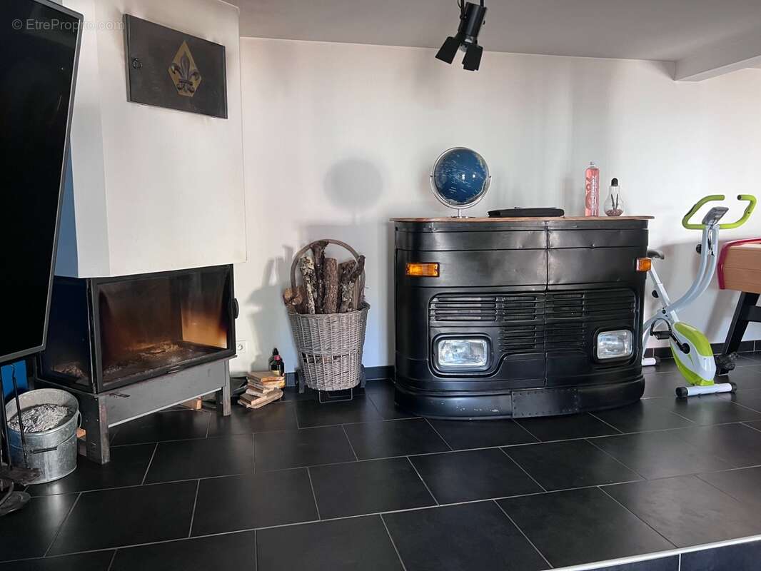 Maison à vendre 5 pièces SAINT SORNIN (17) - photo 3