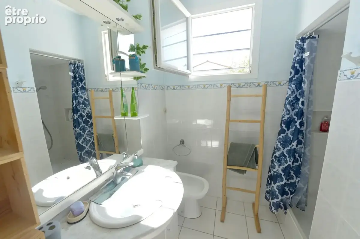 Maison 145 m² à Royan  - photo 8