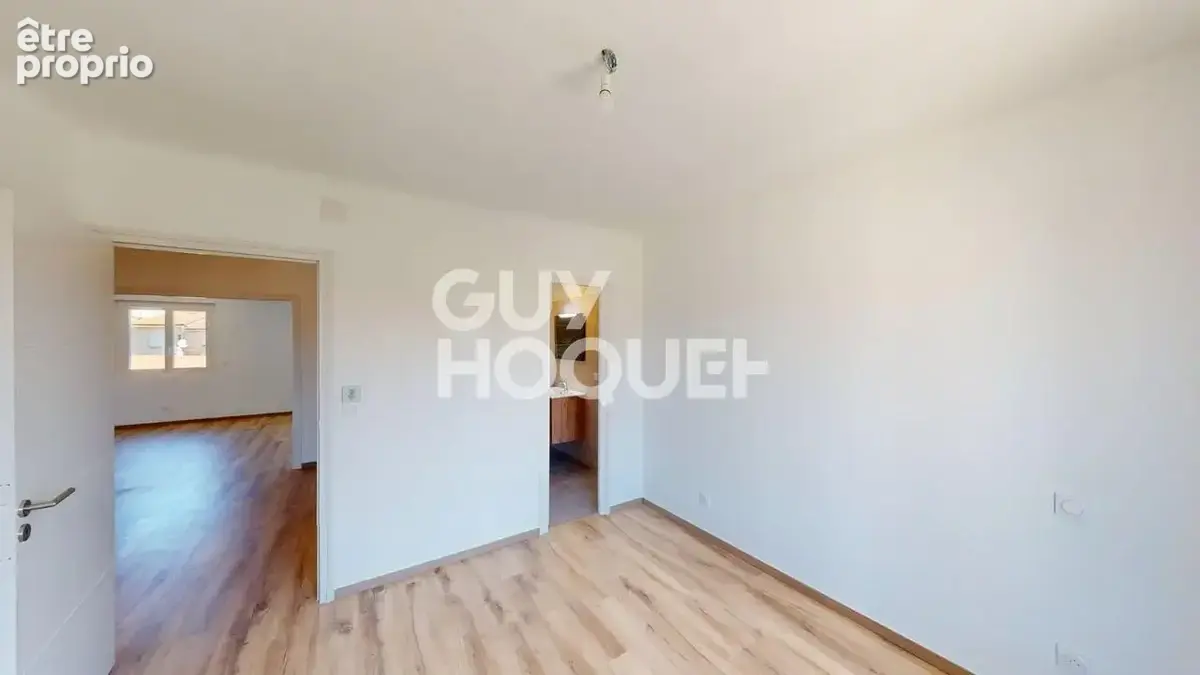 Toulouges quartier calme, maison 5 pièces, garage et jardin - photo 12