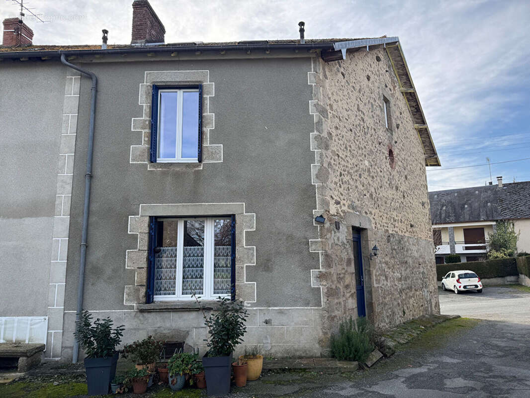 Maison à MARSAC