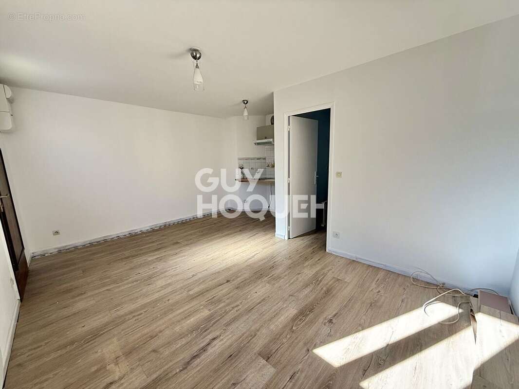EPONE - Appartement 2 pièces 29.75 m2 - photo 2