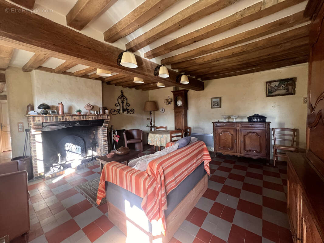 Maison à SOREL-MOUSSEL