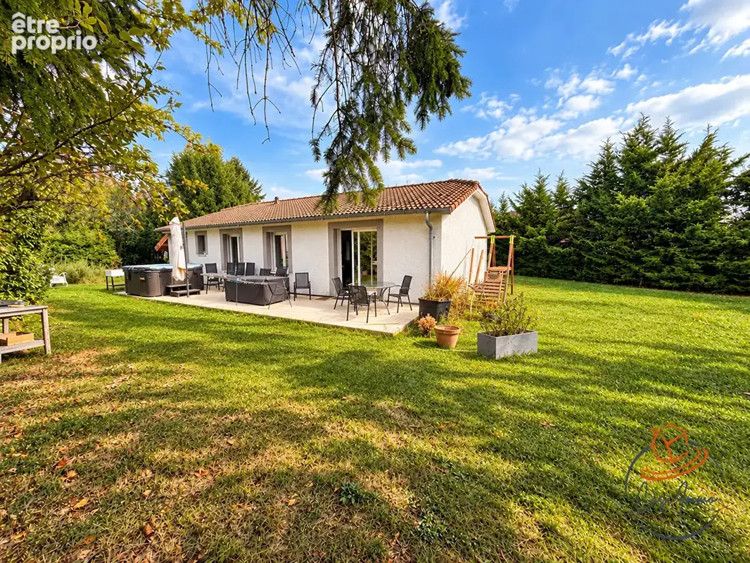 Photo Maison à Cessy au prix de 575 000€