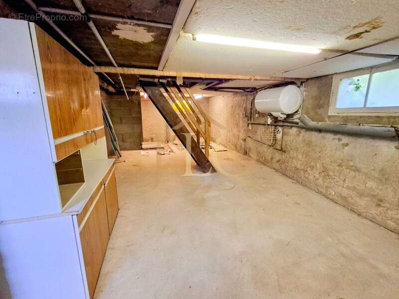 Chapitre Deux - Maison de plain pied de 91m² - 5 pièces - 3 chambres - 365m² de terrain - photo 16