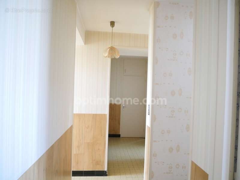 Maison à SAINT-LAURENT