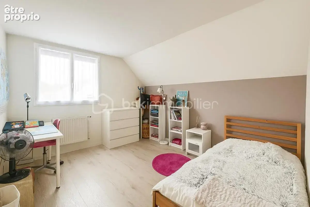 Maison familiale de 227m2 avec piscine chauffée! - photo 19