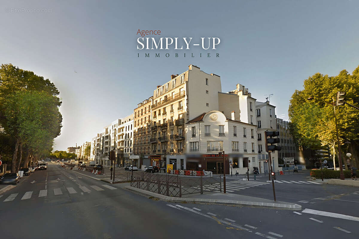 Appartement à NEUILLY-SUR-SEINE