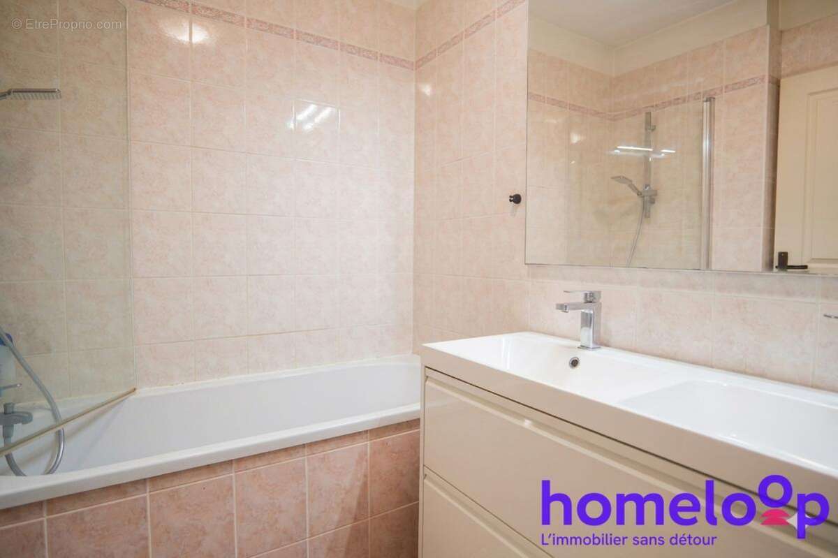Appartement à LYON-8E