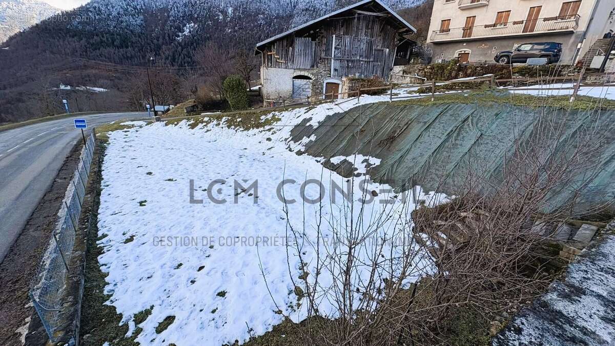 Terrain à AIGUEBLANCHE