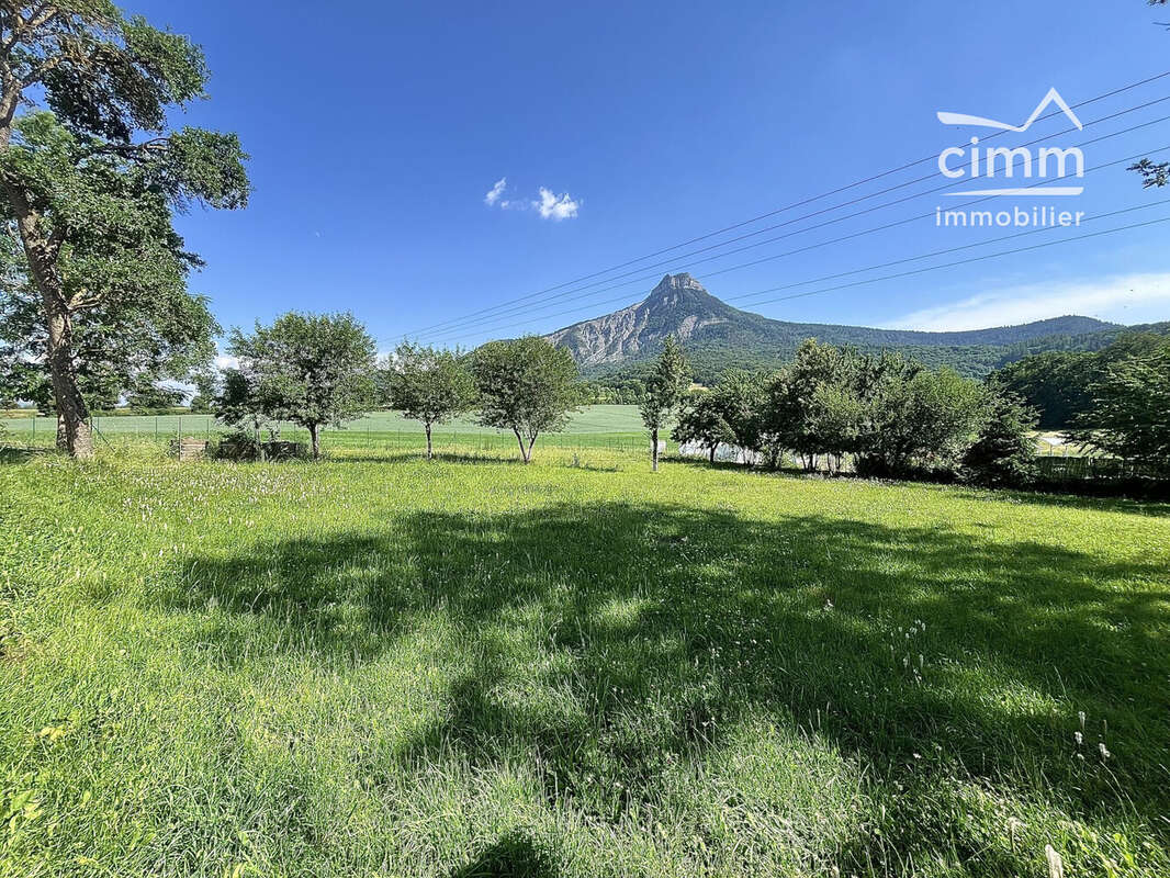 Maison 422 m² à Cornillon-En-Trieves  - photo 4