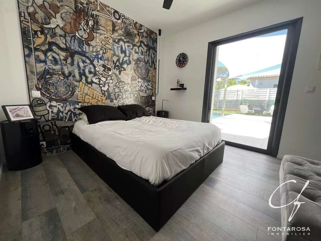 Maison à PUGET-SUR-ARGENS