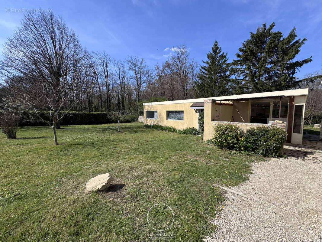 Maison à LA BATIE-ROLLAND