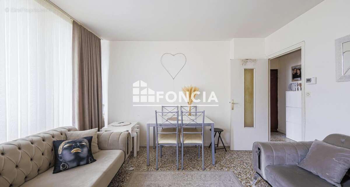 Appartement à ECHIROLLES