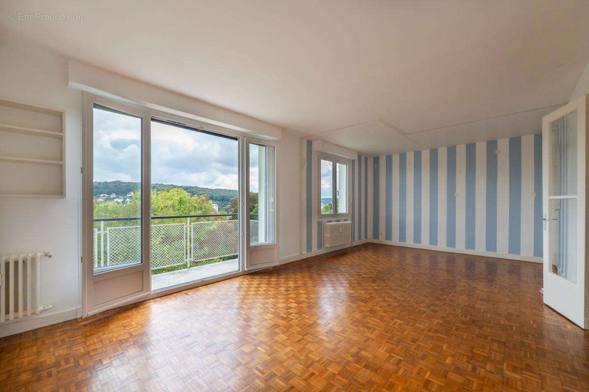 Appartement à SEVRES