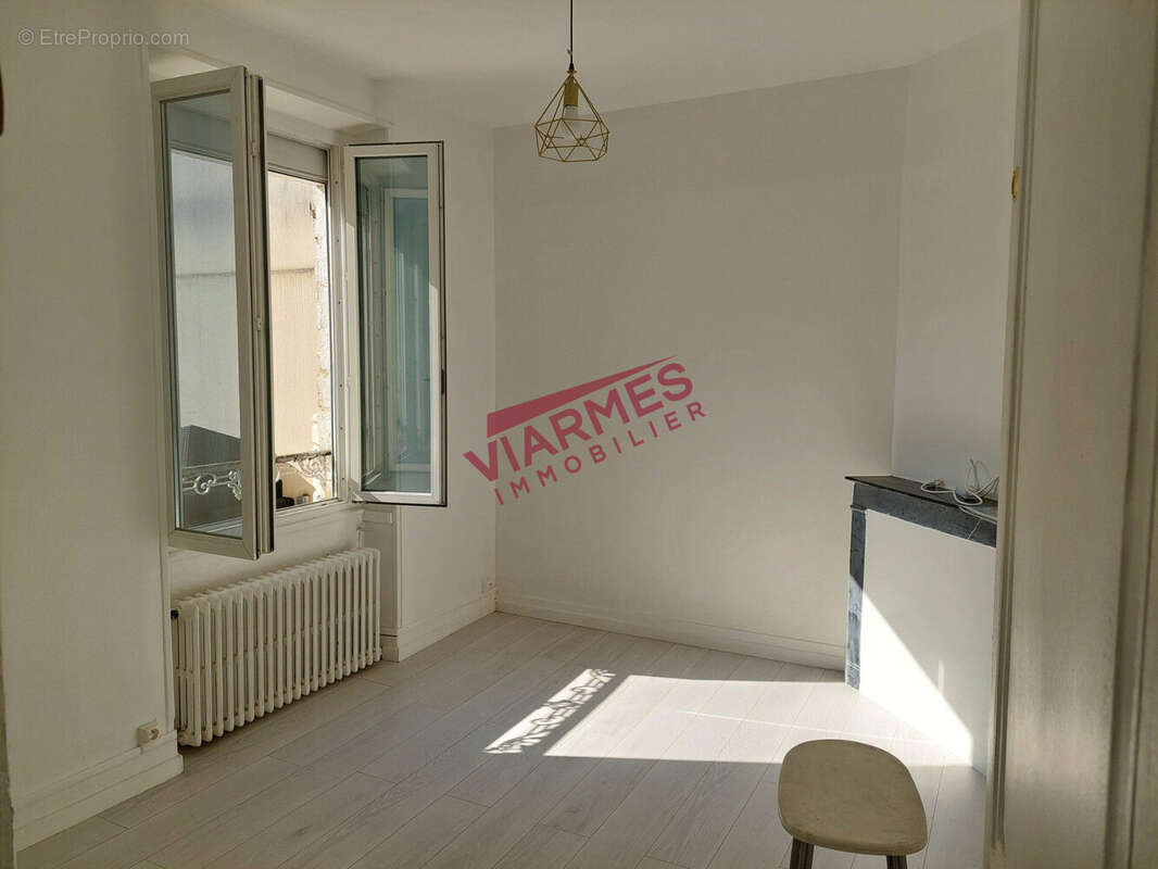 Appartement à PERSAN