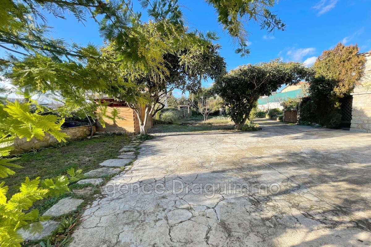Maison à DRAGUIGNAN