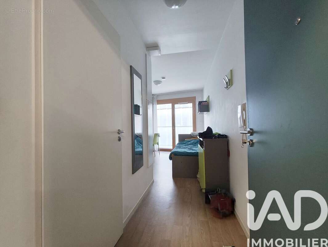 Photo 2 - Appartement à ISSY-LES-MOULINEAUX
