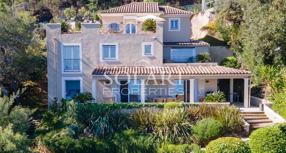 Maison à THEOULE-SUR-MER