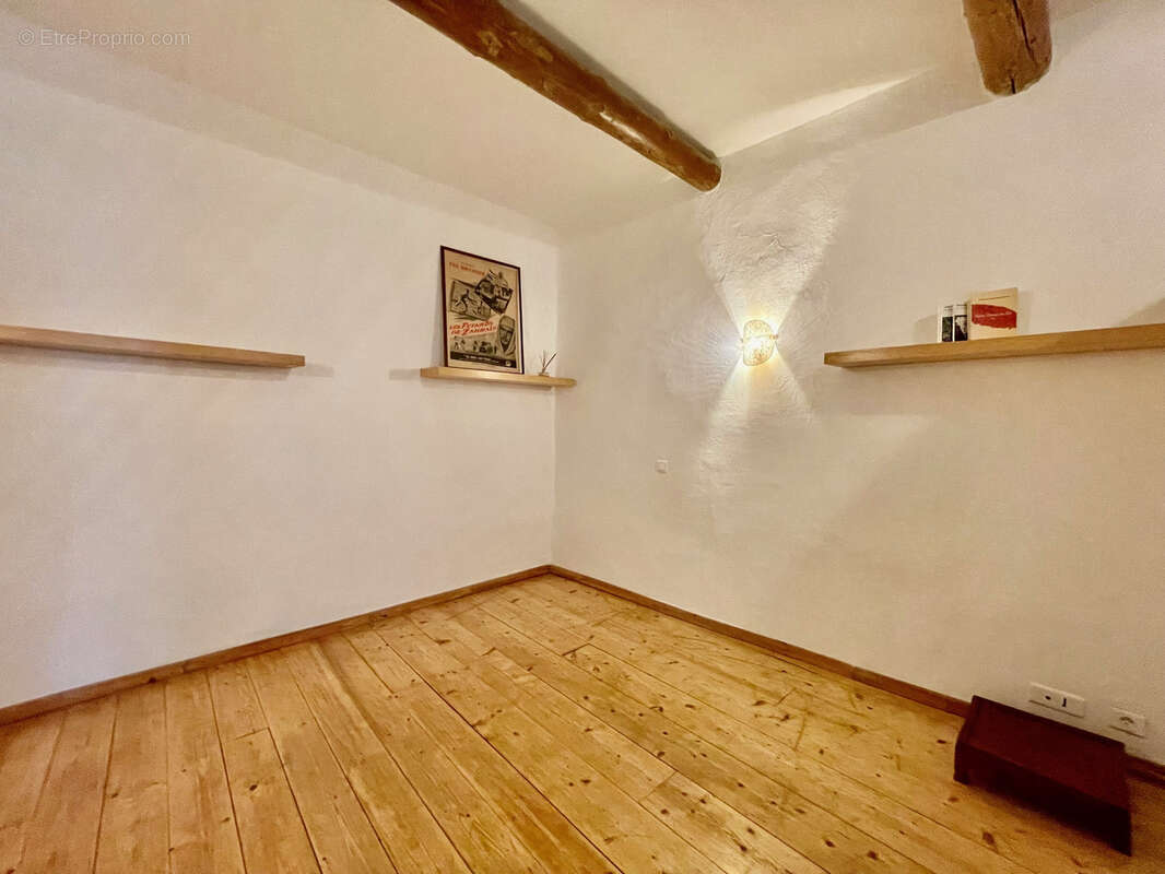 Maison à VAISON-LA-ROMAINE