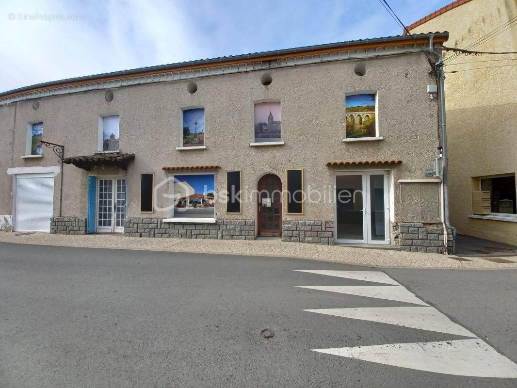 Appartement à SAINT-GEORGES-DE-BAROILLE