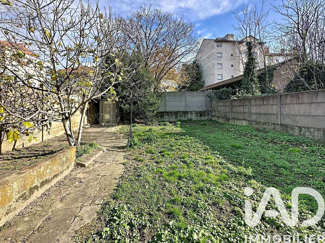 Photo 6 - Maison à VENISSIEUX