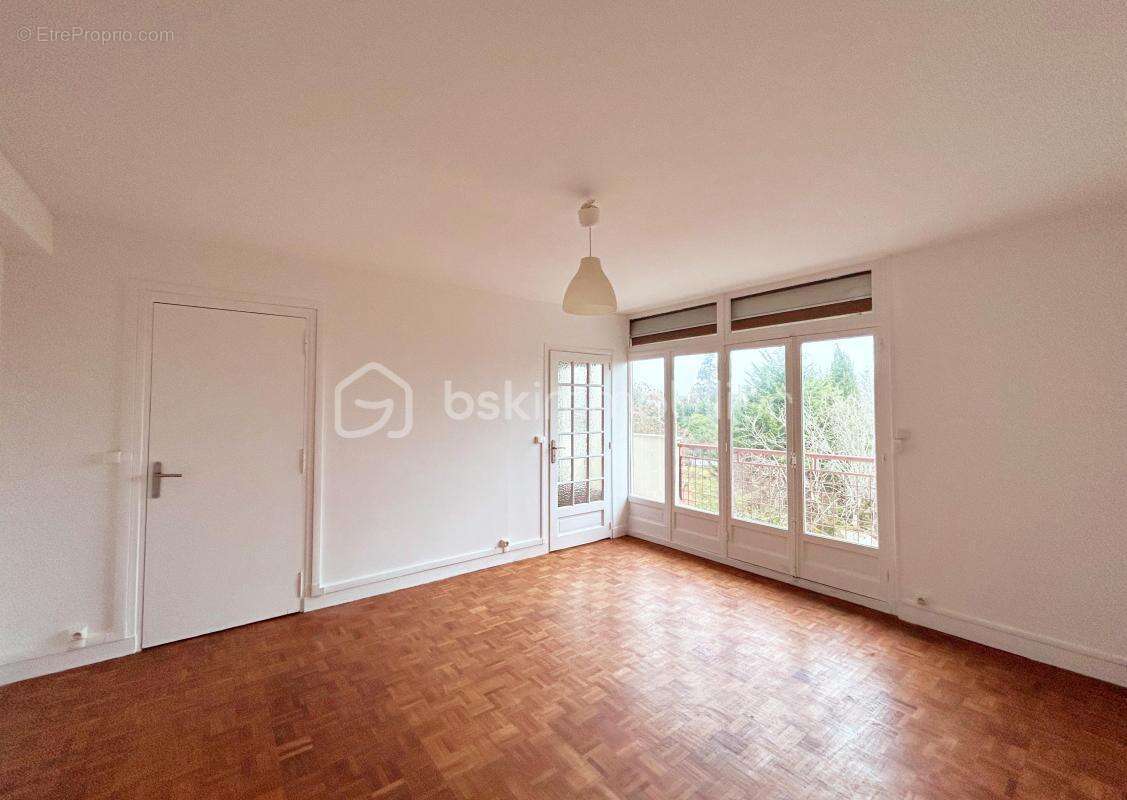 Appartement à FONTENAY-AUX-ROSES
