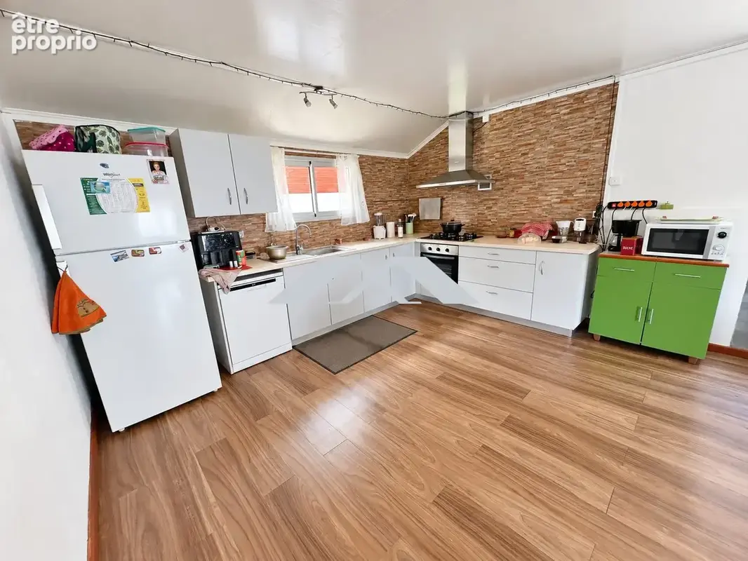 Maison 5 pièces 130 m² à vendre à Saint-Joseph (97480) - photo 4