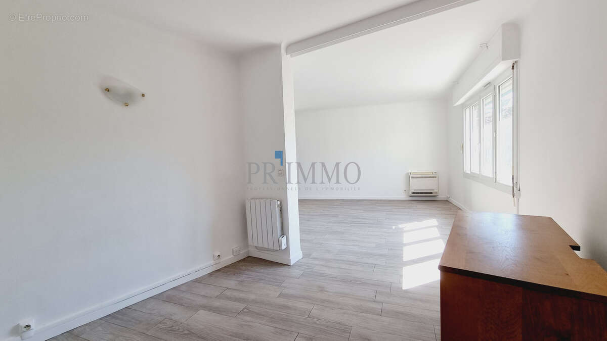 Appartement à SAINT-RAPHAEL