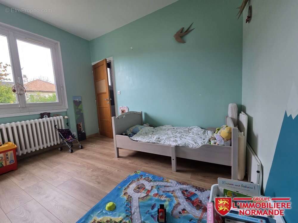 Maison à PONT-DE-L&#039;ARCHE