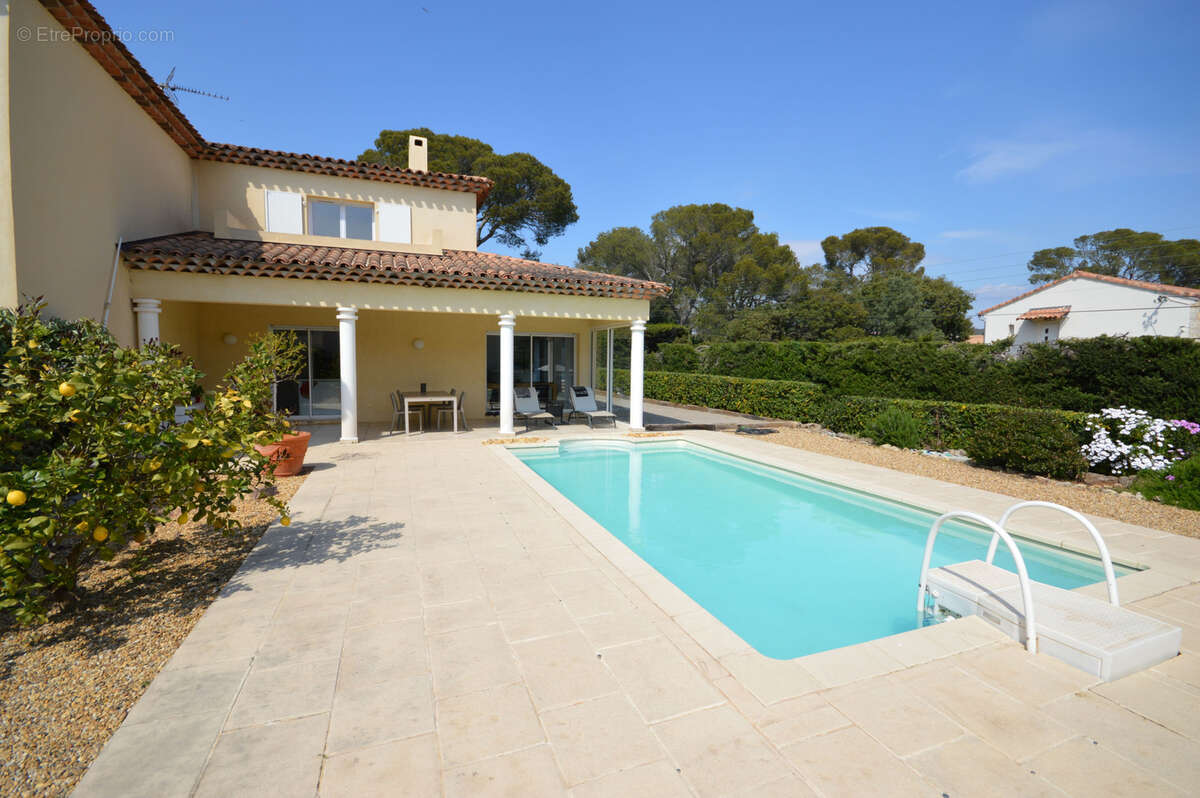 Maison à SAINT-RAPHAEL