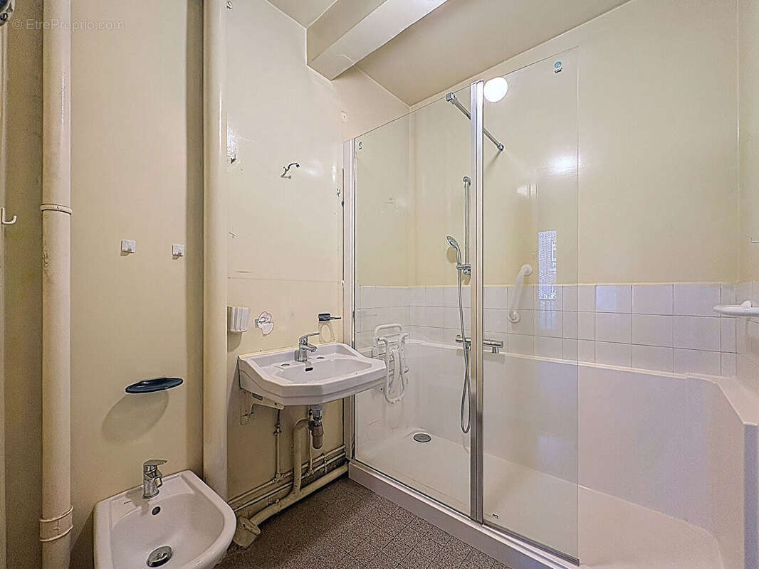 Appartement à SURESNES