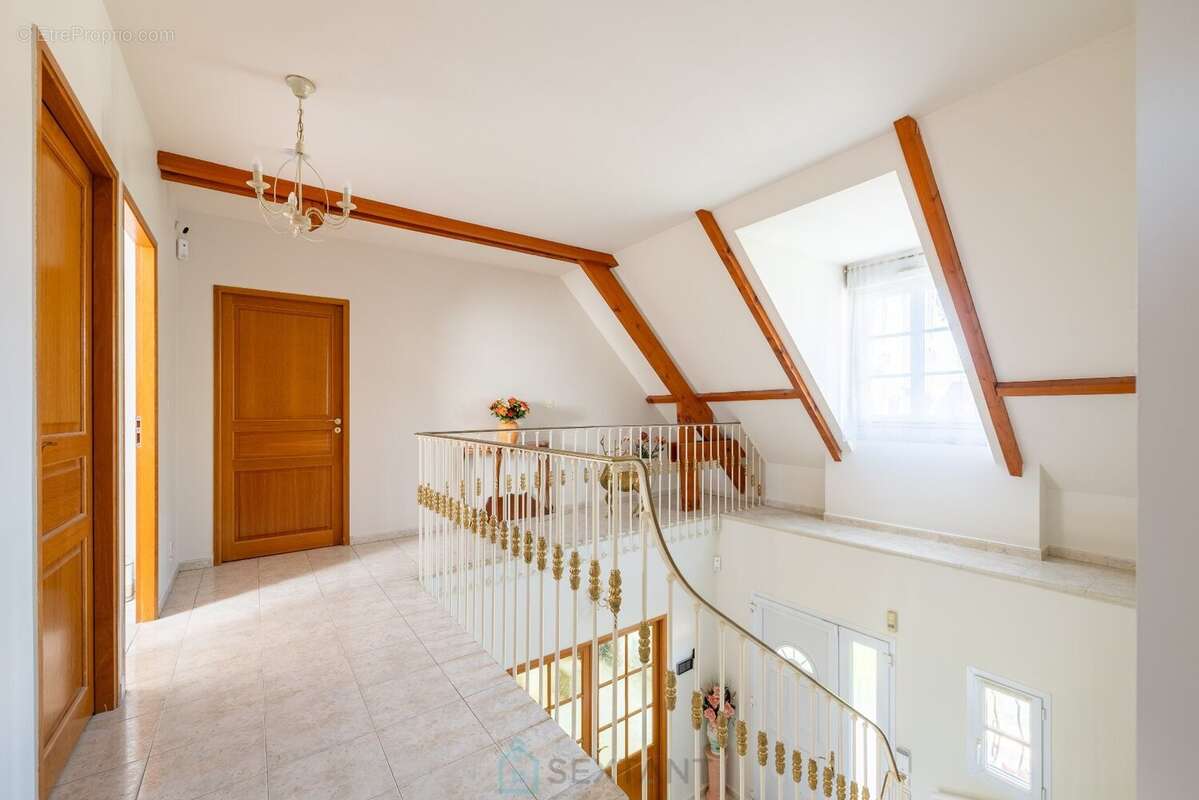 Maison à CHAILLY-EN-BIERE