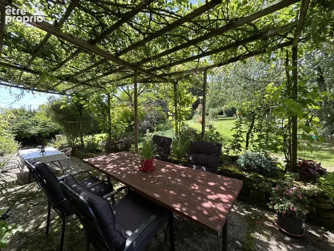 Superbe Longère en Pierre de 413 m2   6 Chambres - photo 3