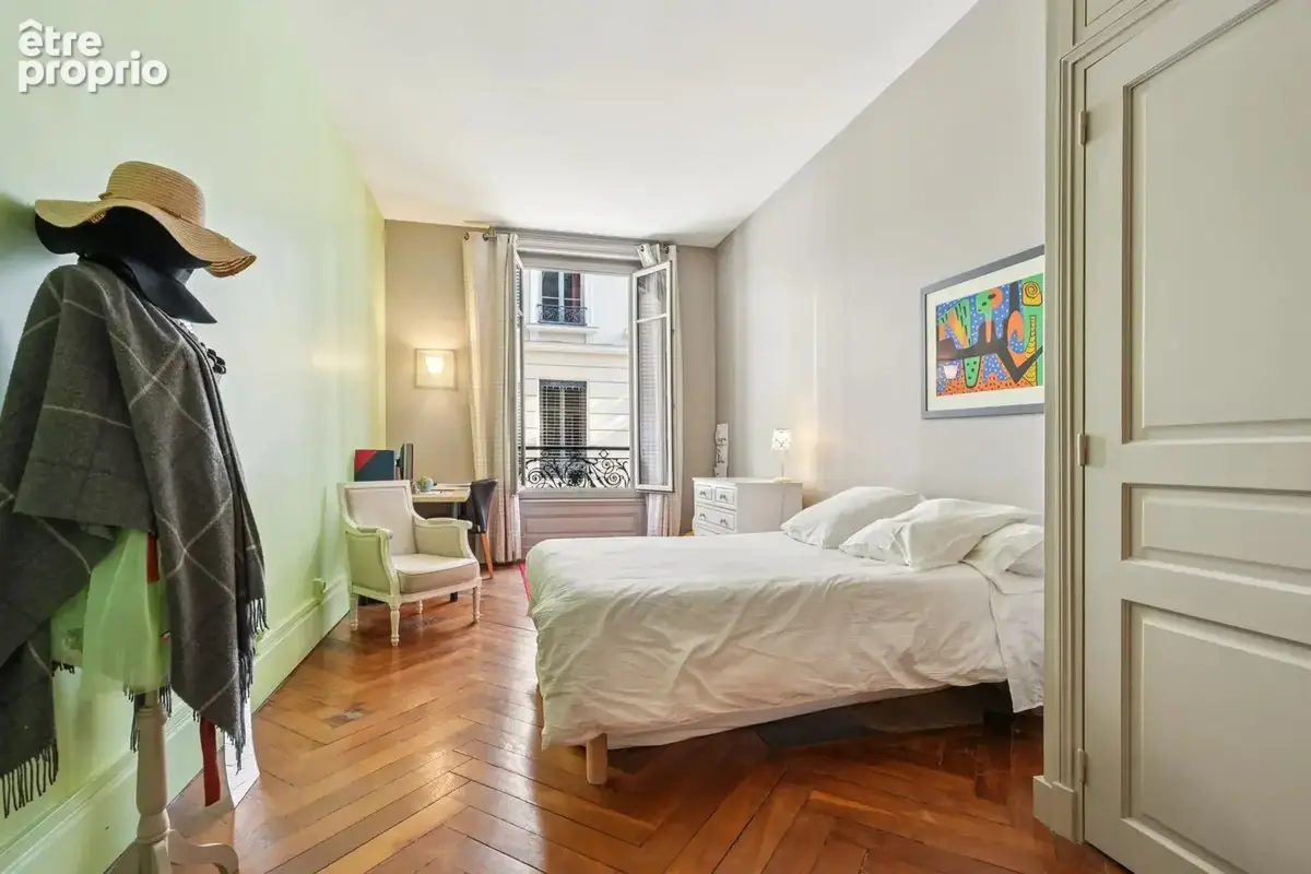 LYON 2° Ainay, Appartement de caractère 254 m² – 5 chambres – Division possible - photo 12