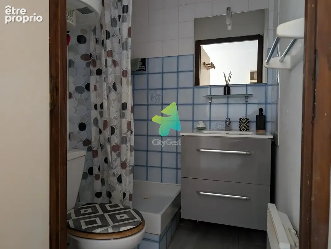 Superbe Appartement T2 au 1er Etage - photo 4