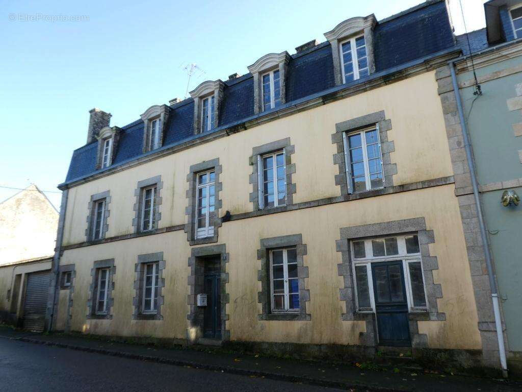 Maison à GUEMENE-SUR-SCORFF