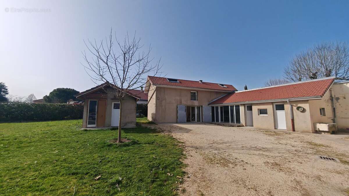 Maison 153 m² à Voiron  - photo 22