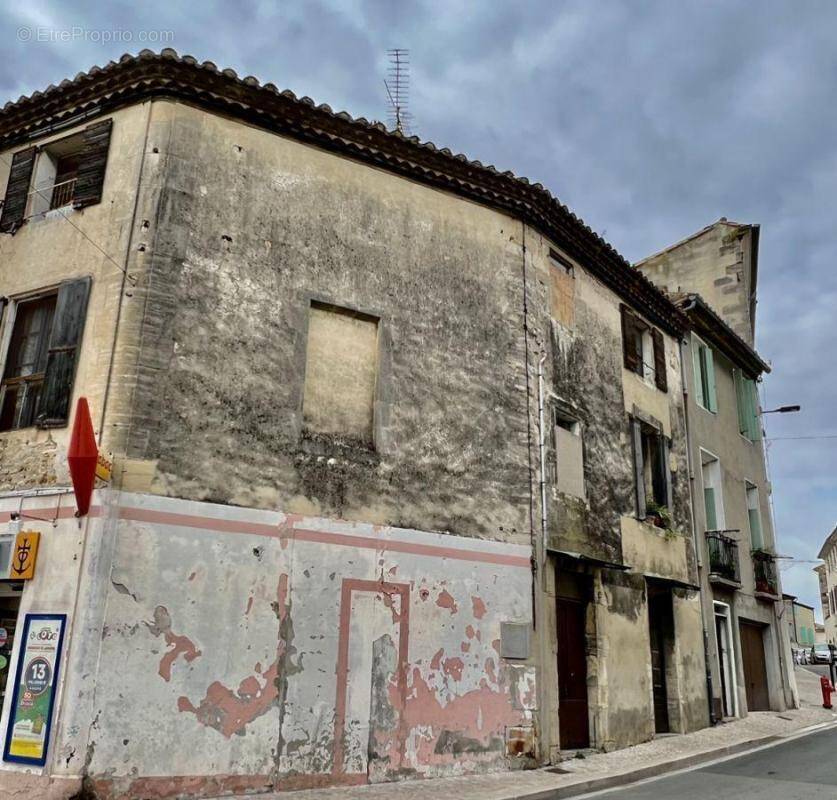 Maison à SAINT-GILLES