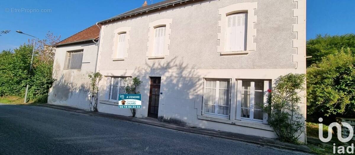 Photo 1 - Maison à LA CHAPELLE-BALOUE