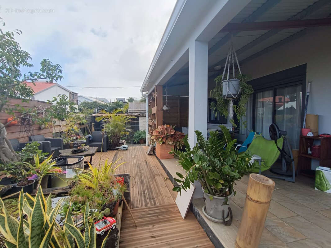 Maison à SAINT-JOSEPH